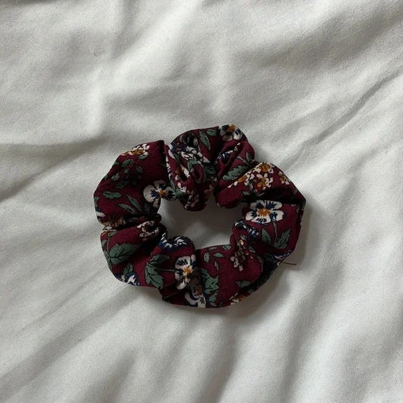 Scrunchie bundle - Picture 2 of 7